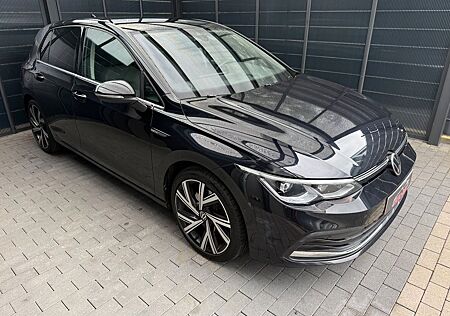 VW Golf Volkswagen VIII Lim. Style Navi Led Kamera Digital