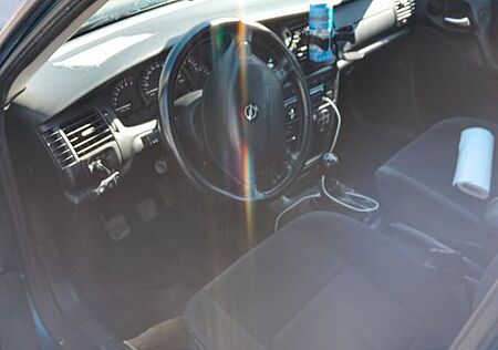 Opel Vectra 1.6 Elegance Elegance