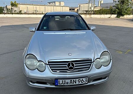 Mercedes-Benz C 200 KOMPRESSOR T ESPRIT Esprit