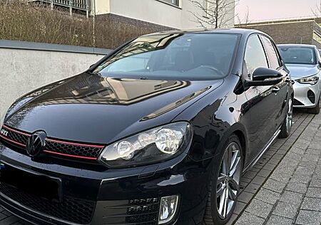 VW Golf Volkswagen 2.0 TSI GTI GTI