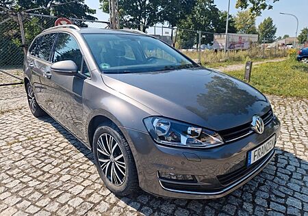 VW Golf Volkswagen VII Variant Allstar BMT DSG 43Tkm.