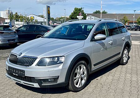 Skoda Octavia Combi Scout 4x4 *AUTOMATIK/ AHK*