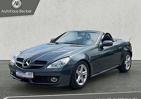 Mercedes-Benz SLK 300 Roadster+NAVI+AIRSCARF+XENON+PDC+TEMPOM.