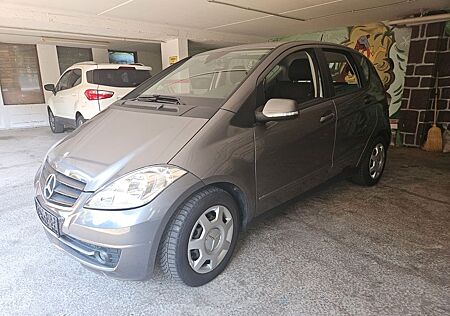 Mercedes-Benz A 180 TÜV Neu!