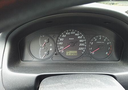 Mazda 323 F 1.6 Exclusive Autom. Touring-Paket Exc...