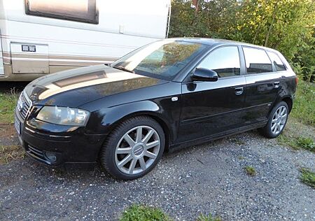 Audi A3 1.6 FSI S line Sportpaket plus Sportback ...