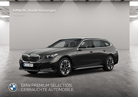 BMW 530e xDrive Touring M Sport AHK Harman/K Kamera