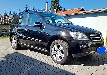 Mercedes-Benz ML 350 4MATIC -