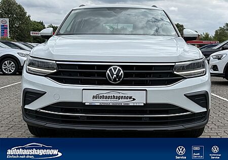 VW Tiguan Volkswagen 1.5TSI Life LED DAB AHK PDC/Kamera SHZ Standhzg.