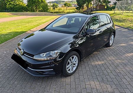 VW Golf Volkswagen 1.0 TSI BMT Comfortline Comfortline
