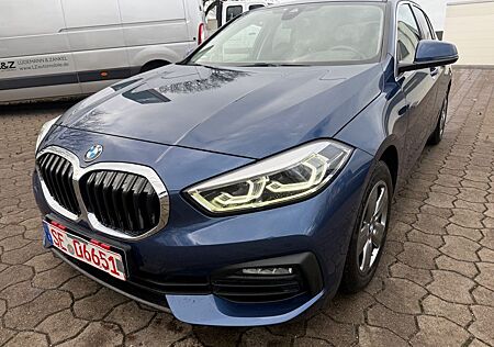 BMW 118i Limousine Advantage*LED*VIRTUAL*KEYLESS*2.H