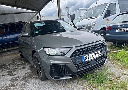 Audi A1 40 TFSI S tronic Sportback -