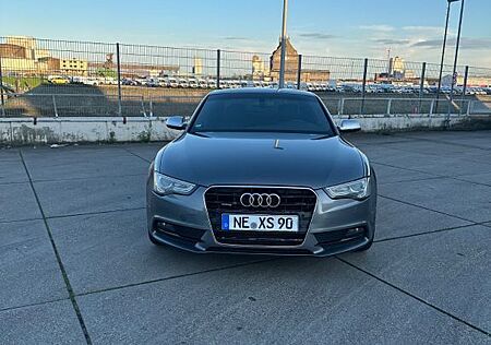 Audi A5 2.0 TFSI quattro -