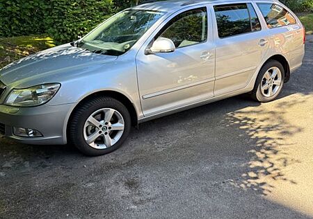 Skoda Octavia 2.0 TDI | Scheckheft | StdHz | Dac