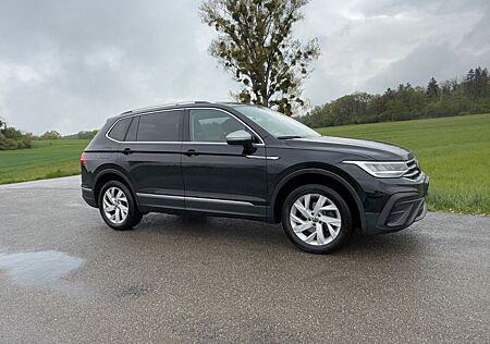 VW Tiguan Allspace Volkswagen 2.0 TDI Life