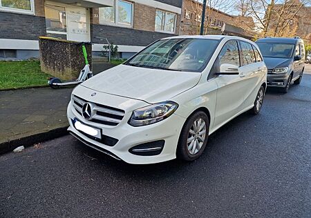 Mercedes-Benz B 180 d -