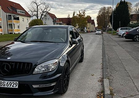 Mercedes-Benz C 300 4MATIC AVANTGARDE AVANTGARDE