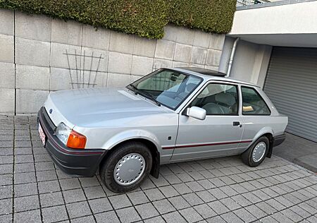 Ford Escort Bravo 1.Hd / 19.996 KM Original !