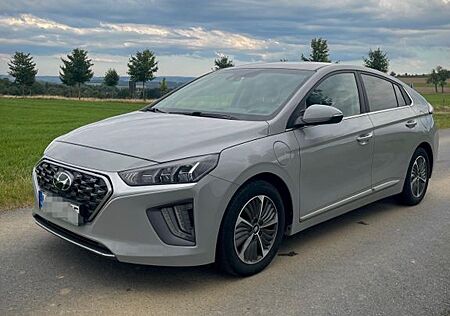 Hyundai Ioniq 1.6l GDi PLUG-IN HYBRID