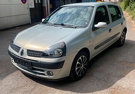 Renault Clio 1.4 16V Automatik mit Klima Tüv 03/2026