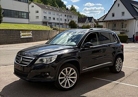 VW Tiguan Volkswagen 2.0 TSI 147kW DSG 4MOTION Sport & Sty...