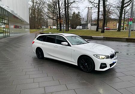 BMW 318i Touring M Sport Navi HUD LED AHK VIRT BT