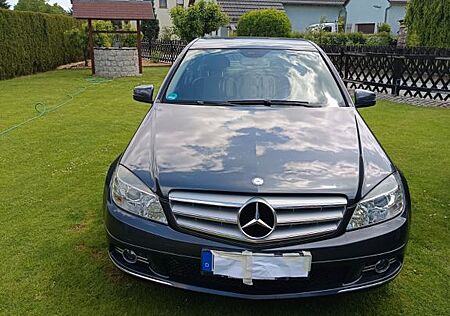 Mercedes-Benz C 180 KOMPRESSOR BlueEFFICIENCY -