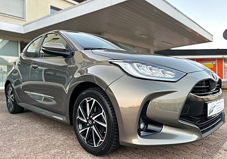 Toyota Yaris Club 1,5 Ltr LED Kamera Apple CarPlay AHK