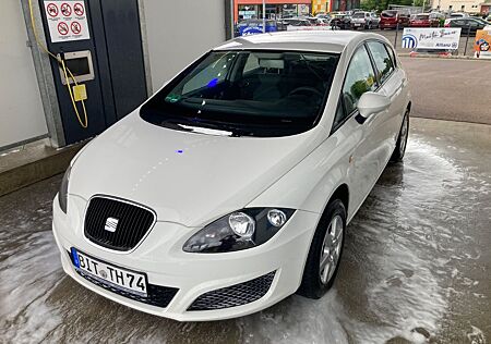 Seat Leon 1.4 - Austauschmotor ca. 160tkm (Karosserie