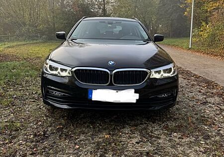 BMW 520d Touring Sport Line - 8 fach bereift