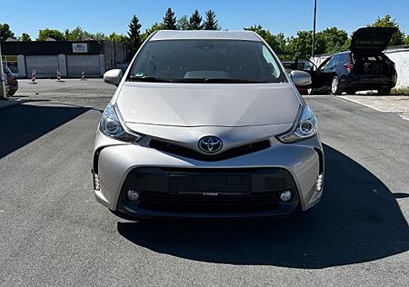 Toyota Prius +