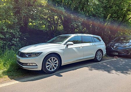 VW Passat Variant Volkswagen 1.5 TSI OPF DSG Comfortline V...