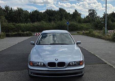 BMW 525 525tds
