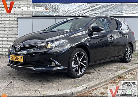 Toyota Auris Touring Sports 1.8 Hybrid Dynamic Ultimate