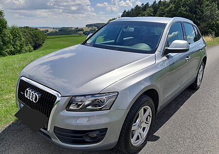 Audi Q5 3.0 TDI DPF S tronic quattro -