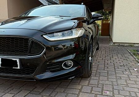 Ford Mondeo 1,5 EcoBoost 121kW ST-Line Turnier ST...