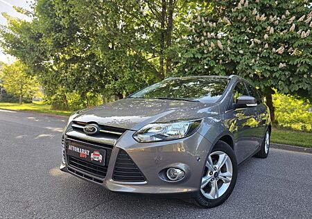 Ford Focus Turnier Champions Edition/Scheckheft/INSPK