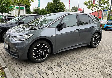 VW ID.3 Volkswagen Pro 58 kWh 107 kW Pro Family Pro Family