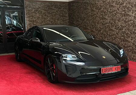 Porsche Taycan GTS FULL OPTION BEIFAHRER DISPLAY