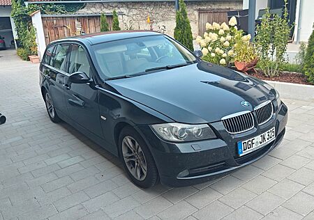 BMW 325i touring