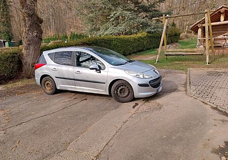 Peugeot 207 SW HDI 90 PS