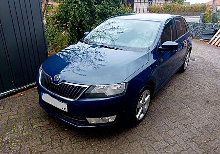 Skoda Rapid 1.6 TDI Ambition, SHZ, AHV, TÜV bis 02/27