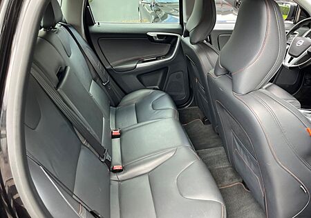 Volvo XC 60 XC60 Ocean Race 2WD