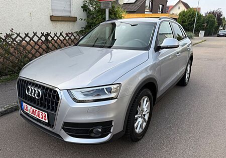 Audi Q3 1.4 TFSI Navi - AHK - Tempomat
