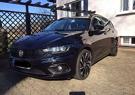 Fiat Tipo 1.4 T-Jet S-DESIGN S-DESIGN
