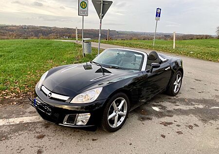 Opel GT - -