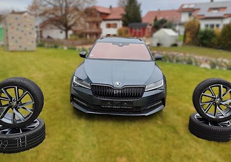 Skoda Superb Combi Sportline 4x4