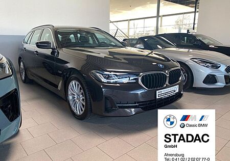 BMW 530e xDrive Touring Laser Head-up Kamera HUD PDC