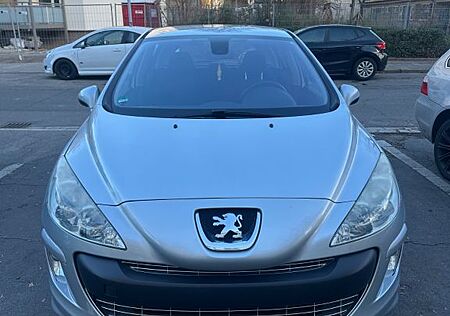 Peugeot 308 Tendance 120 VTi Tendance