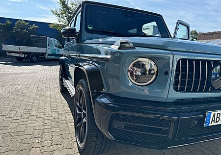 Mercedes-Benz G 63 AMG Mercedes-AMG G 63 in G Manufaktur Chinablau Uni